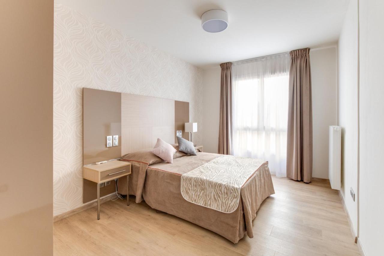 Zenao Frejus Aparthotel Exterior photo